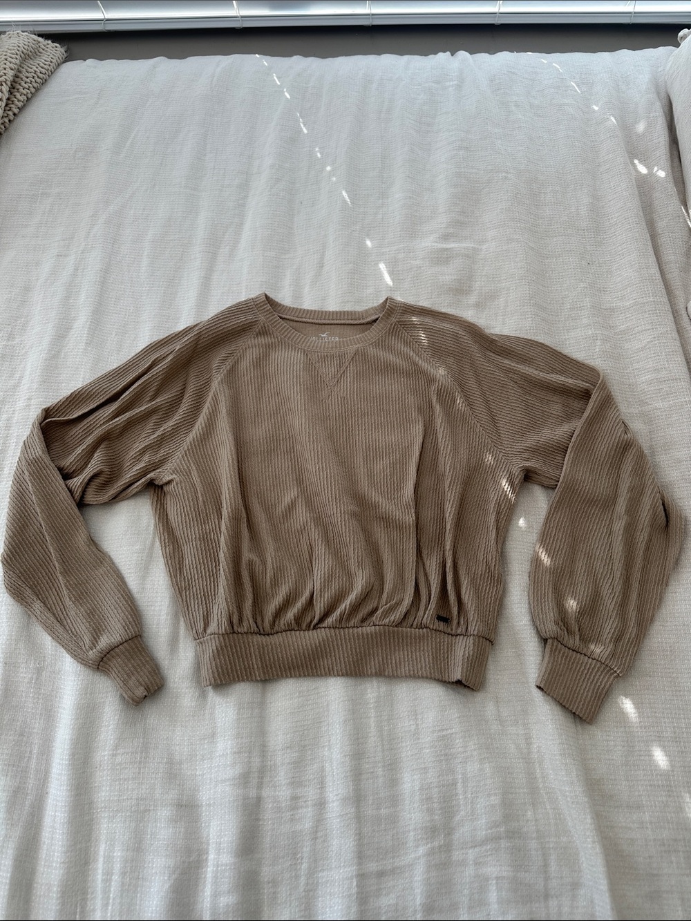 Hollister Ribbed Long Sleeve Shirt in Taupe